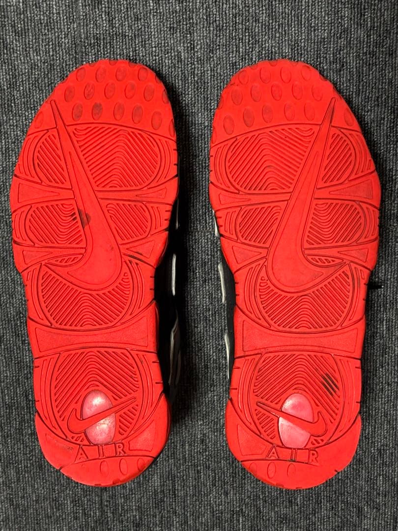 NIKE AIR MORE UPTEMPO 96'・ブラック/レッド