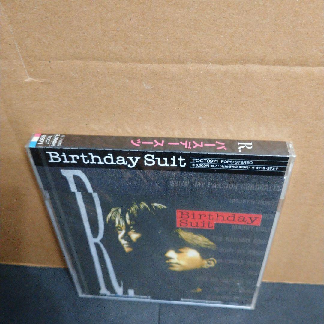 新品　バースデイ・スーツ/R.
