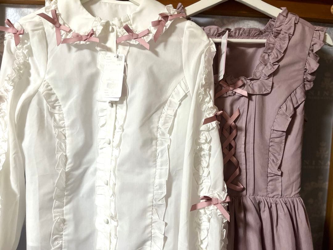 シャルミエール　フリルロングジャンスカ、ブラウスセット