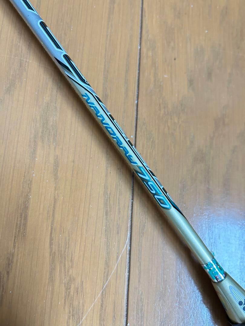 YONEX NANORAY 750 バドミントンラケット　値下げしました‼️