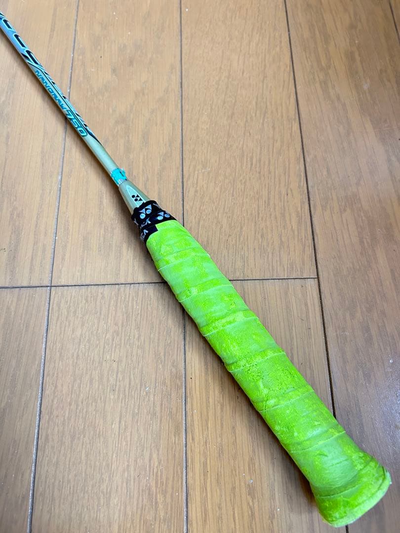 YONEX NANORAY 750 バドミントンラケット　値下げしました‼️