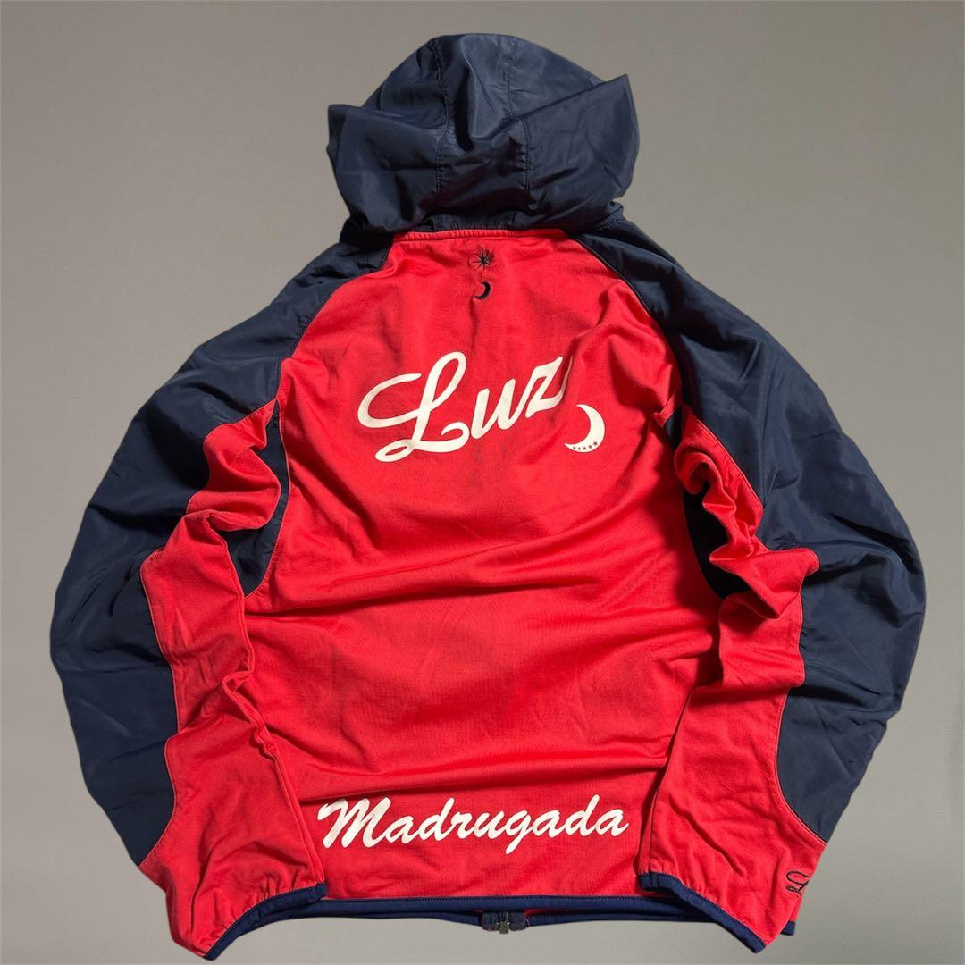 美品 LUZ e SOMBRA ルースイソンブラ ブラック レッド パーカー L