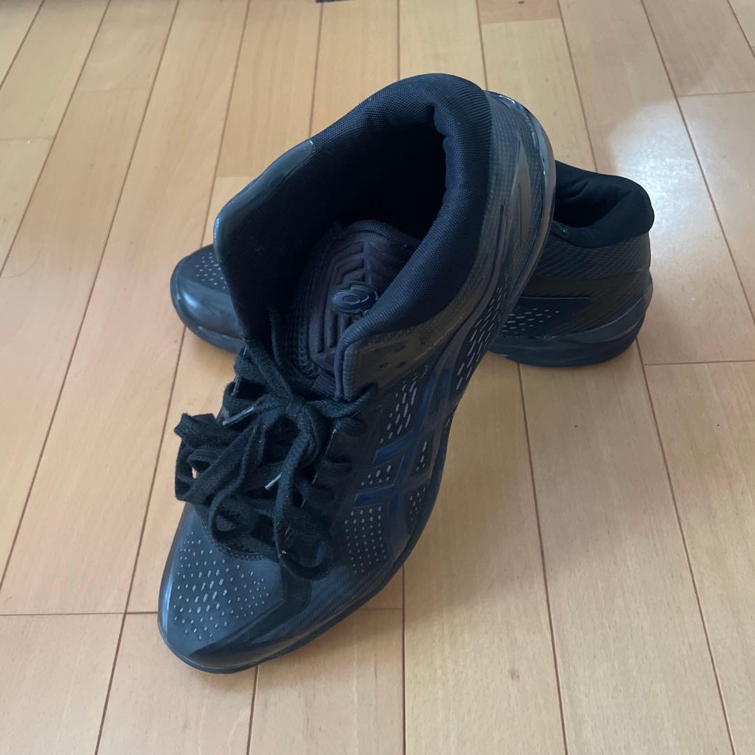 ASICS バスケットボール シューズ　ゲルバースト