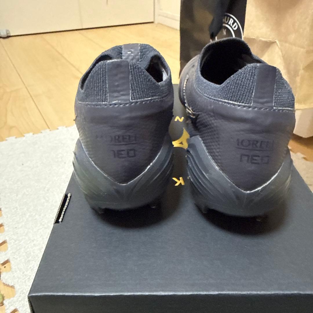 MIZUNO モレリアネオ4 β JAPAN Ltd