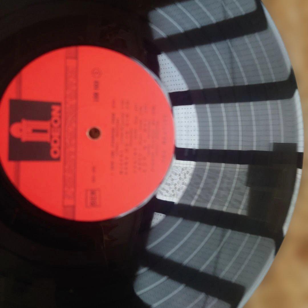 フランス盤The Beatles N° 1 PLEASE PLEASE ME