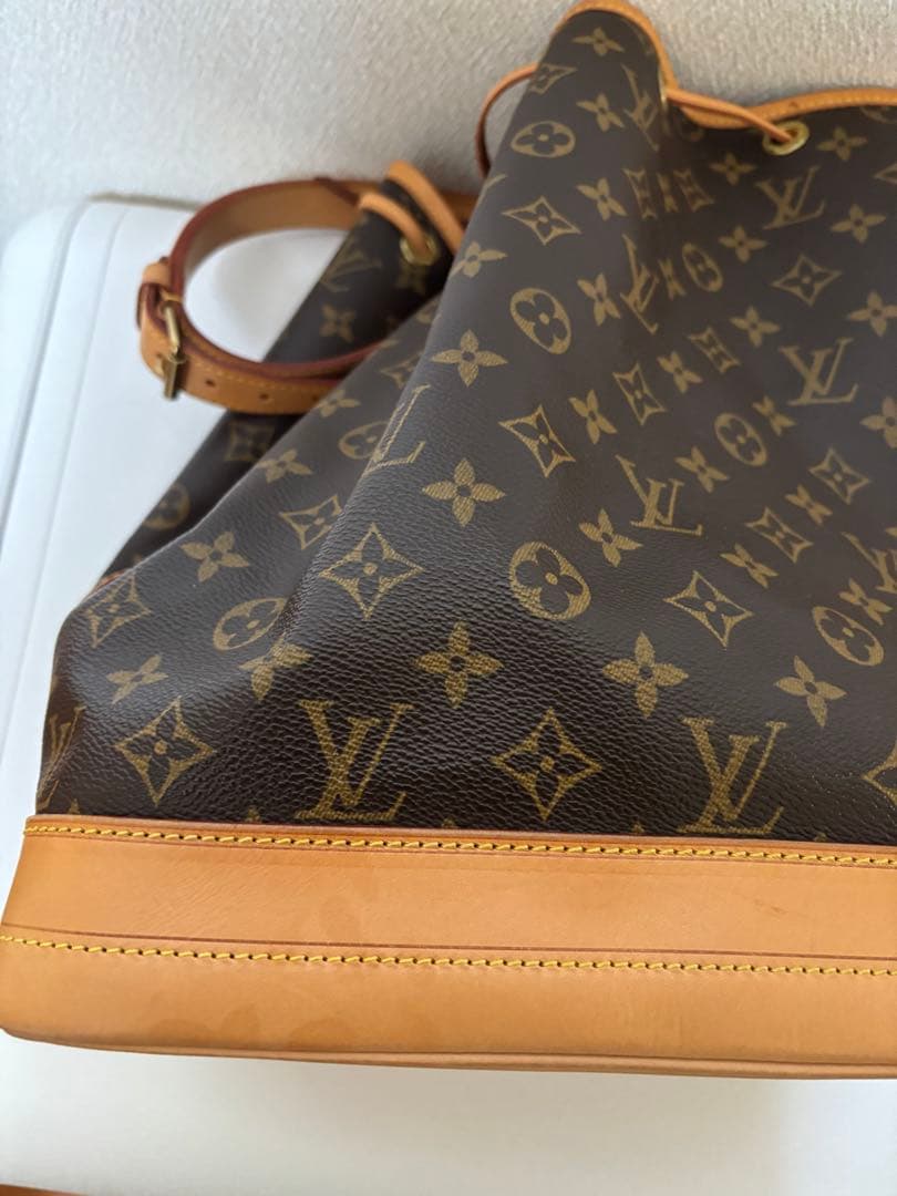 Louis Vuitton モノグラム ハンドバッグ