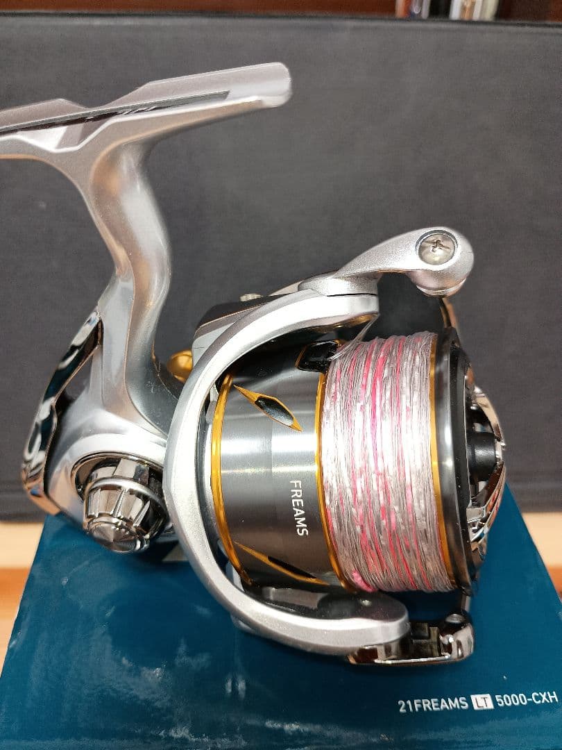 DAIWA　FREAMS LT 5000-CXH 自宅保管品