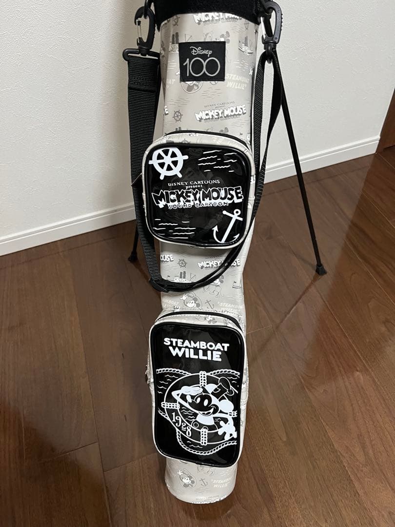 ディズニー セルフスタンド クラブケース Disney100 モノクロタイプ