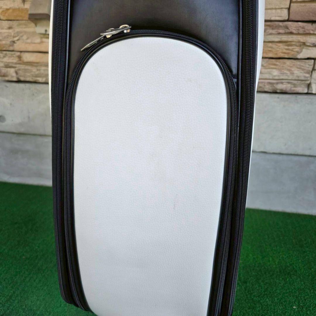 Callaway キャディバッグ ホワイト/ブラック ネームプレート付き