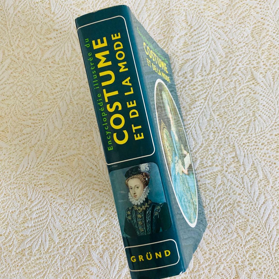 洋書　古書　服飾とファッションに関する百科事典　フランス語　衣装の歴史　装飾品