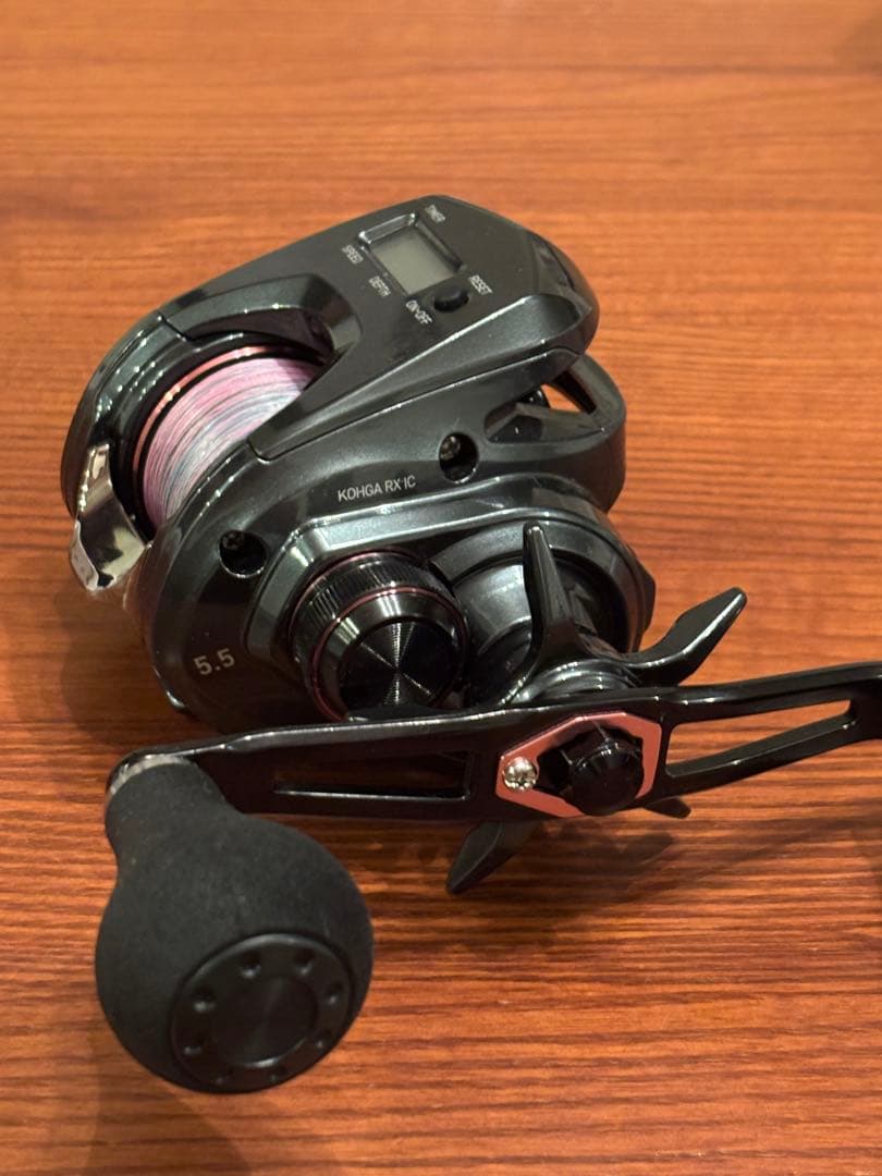 現行機種25 紅牙　RX IC 150P 右 ベイトリール 鯛ラバ ダイワ