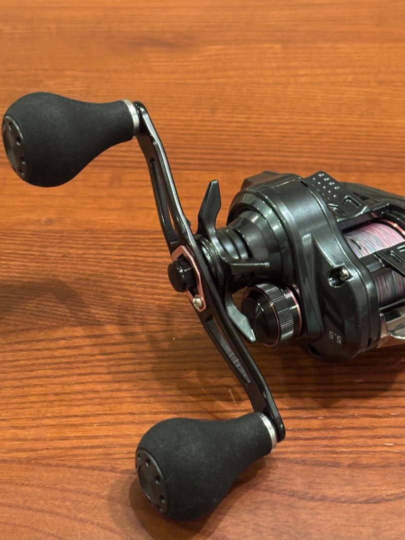 現行機種25 紅牙　RX IC 150P 右 ベイトリール 鯛ラバ ダイワ