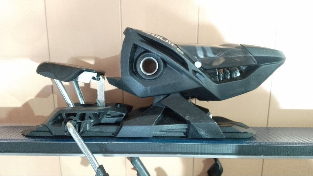 ID one アイディーワン　スキー SR-M 153cm