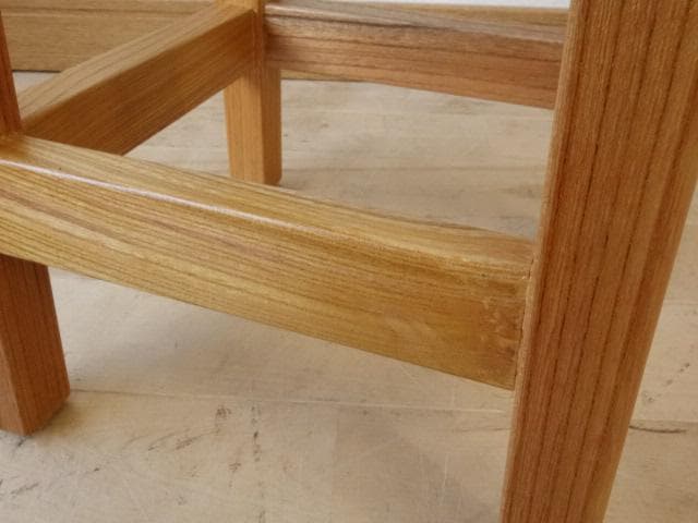 北海道手作り家具　ケヤキ（欅）材　スツール　布座（オレンジ色）