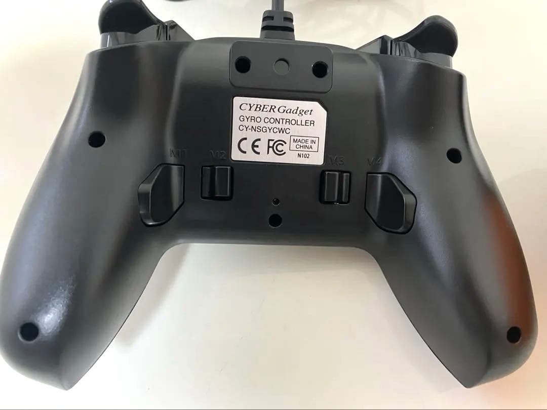 NintendoSwitch1本体＋プロコン2個