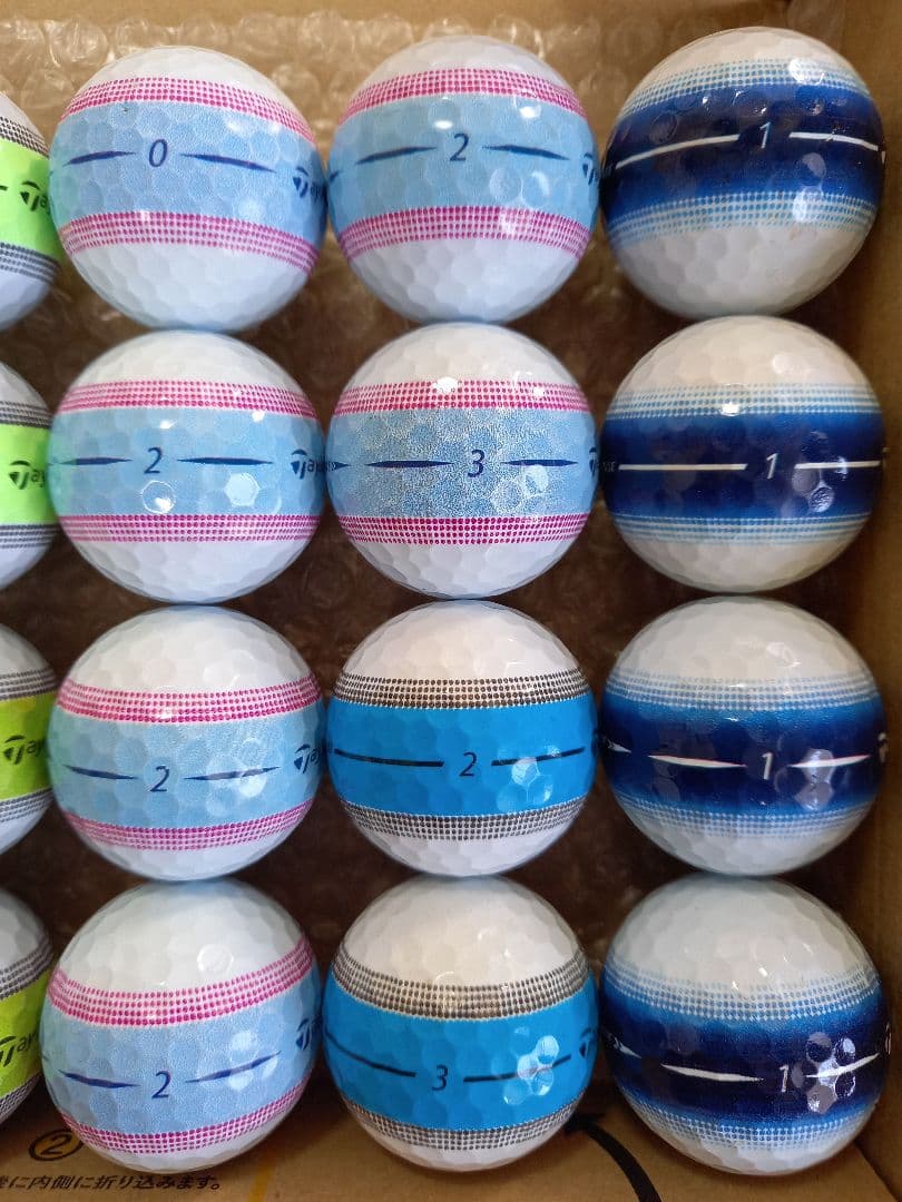 美品テーラーメイドTOUR RESPONSE 　ロストボール24球