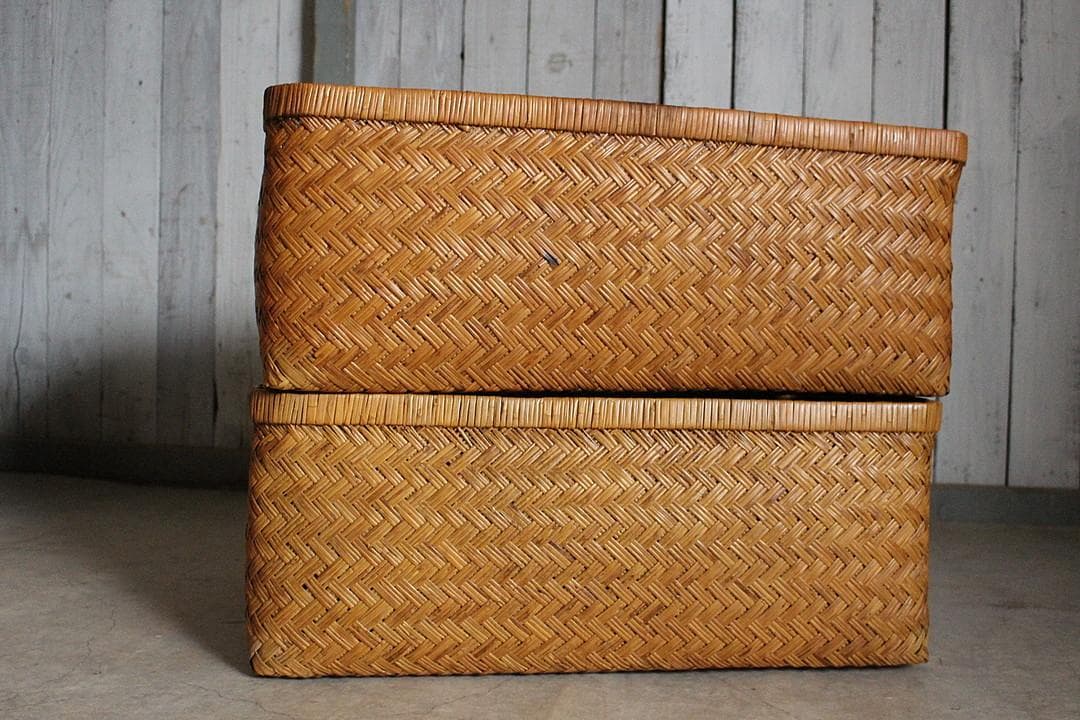 状態の良い古い竹編みの収納かご　行李　竹籠　篭　古道具