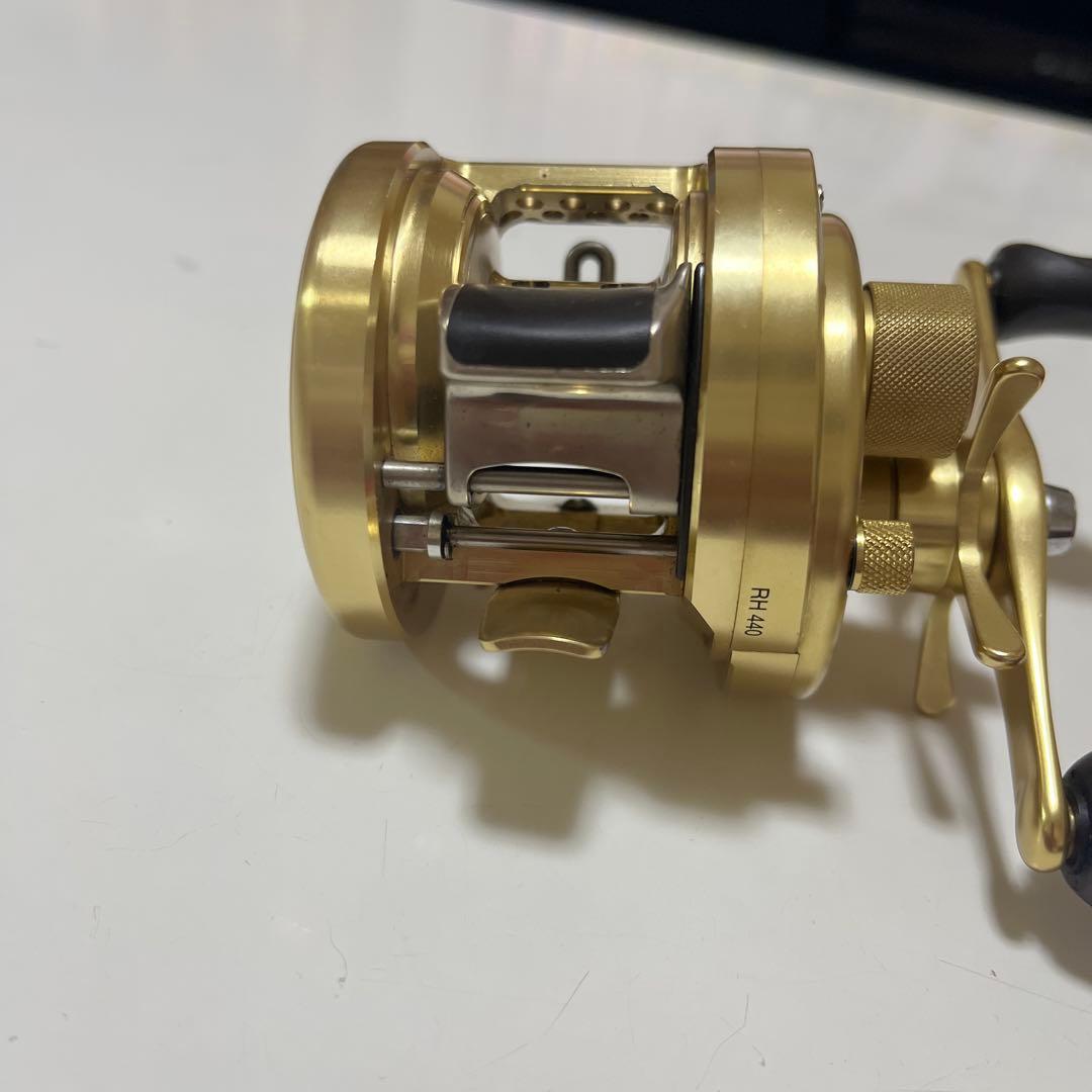 シマノ　カルカッタコンクエスト　200