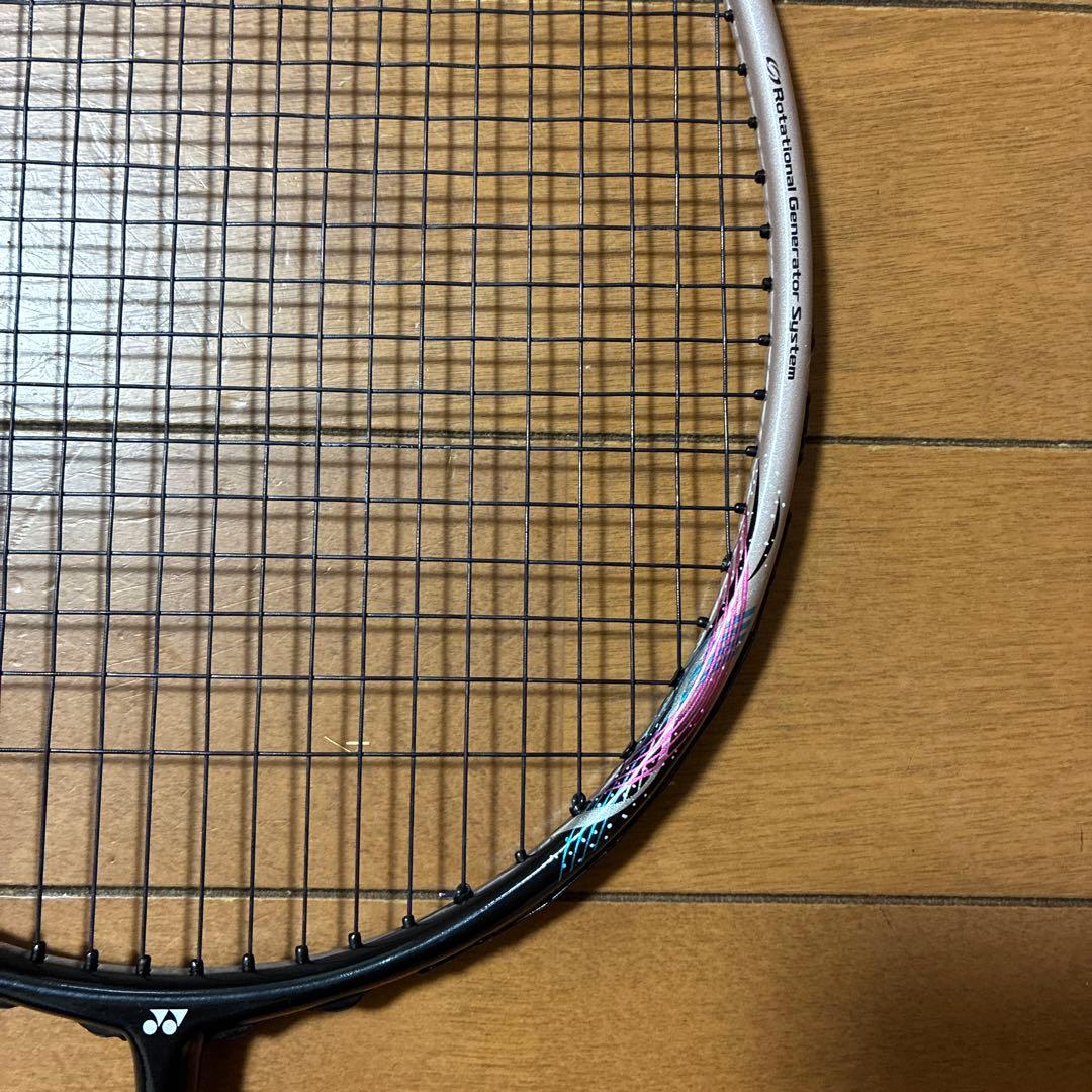 [美品] ヨネックス　アストロクス55A 5UG5