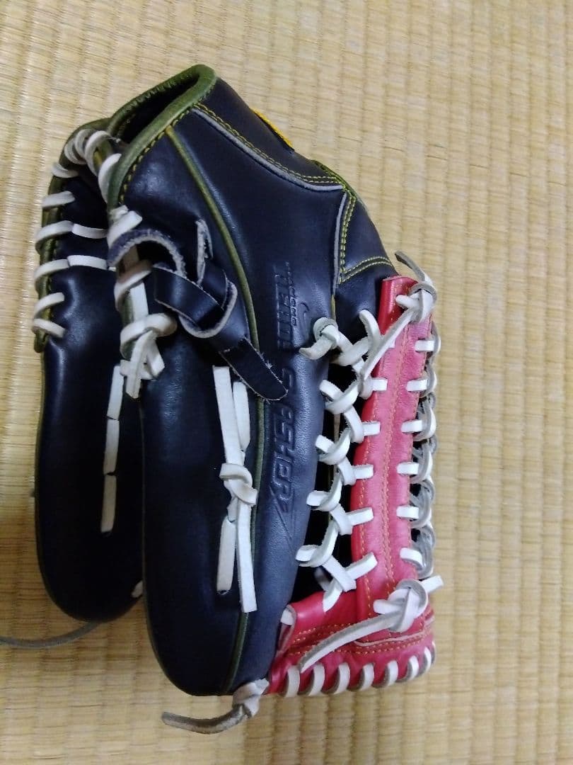 NIKE ナイキ　ダイヤモンドレディ　一般軟式用　オールラウンド用