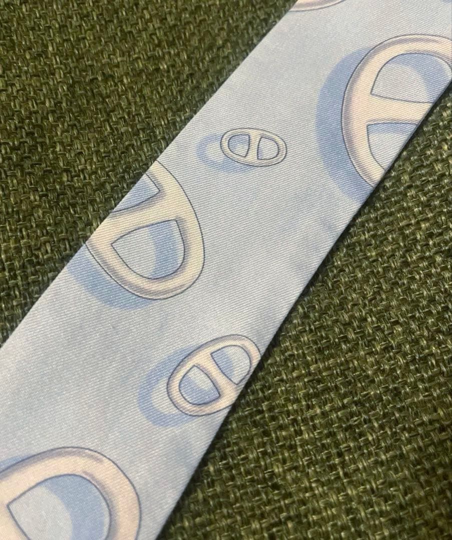 【人気柄】HERMES エルメス ツイリー シェーヌダンクル柄 水色 箱無し