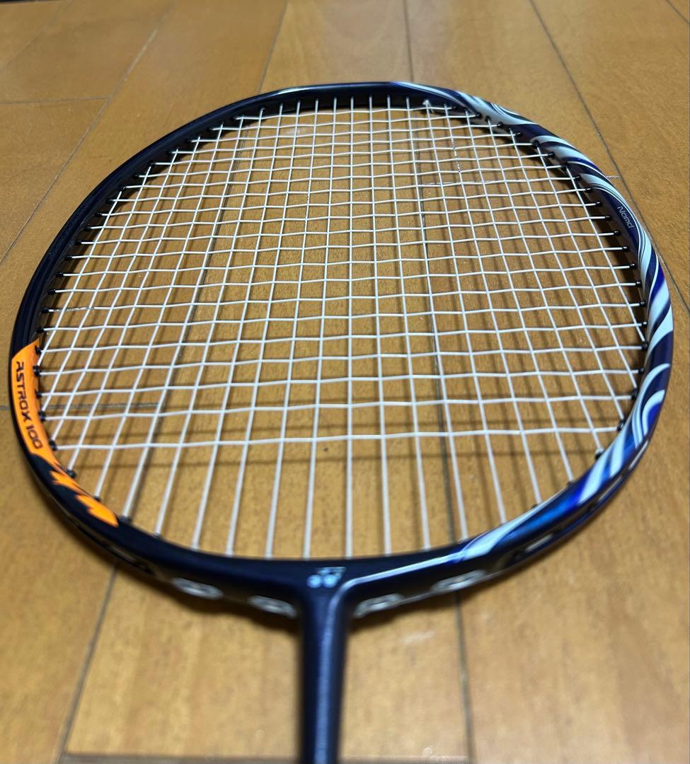 『美品』YONEX ASTROX 100ZZ 日本製　ダークネイビー　4UG5