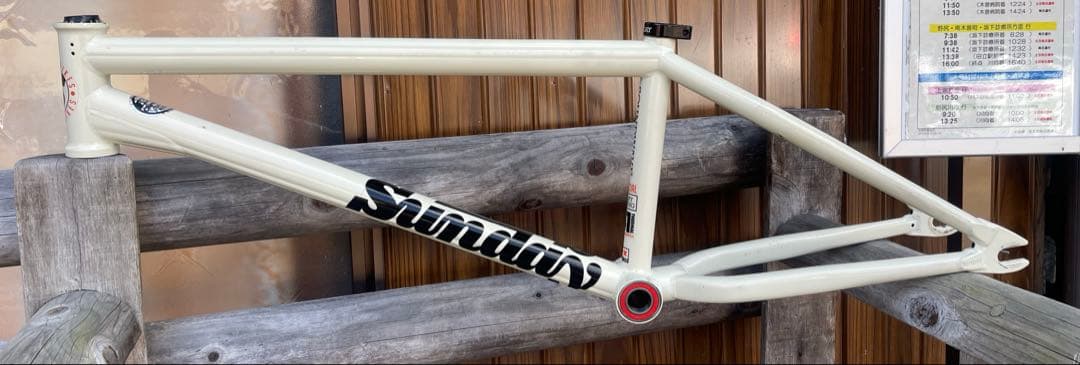 BMX フレーム SUNDAY SOUNDWAVE V3 21”