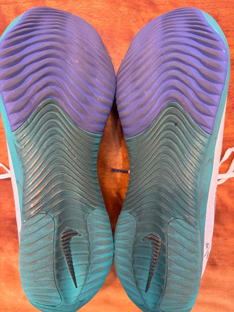 f*u様 ズームX ストリークフライ ナイキDJ6566-103 27cm使用ト