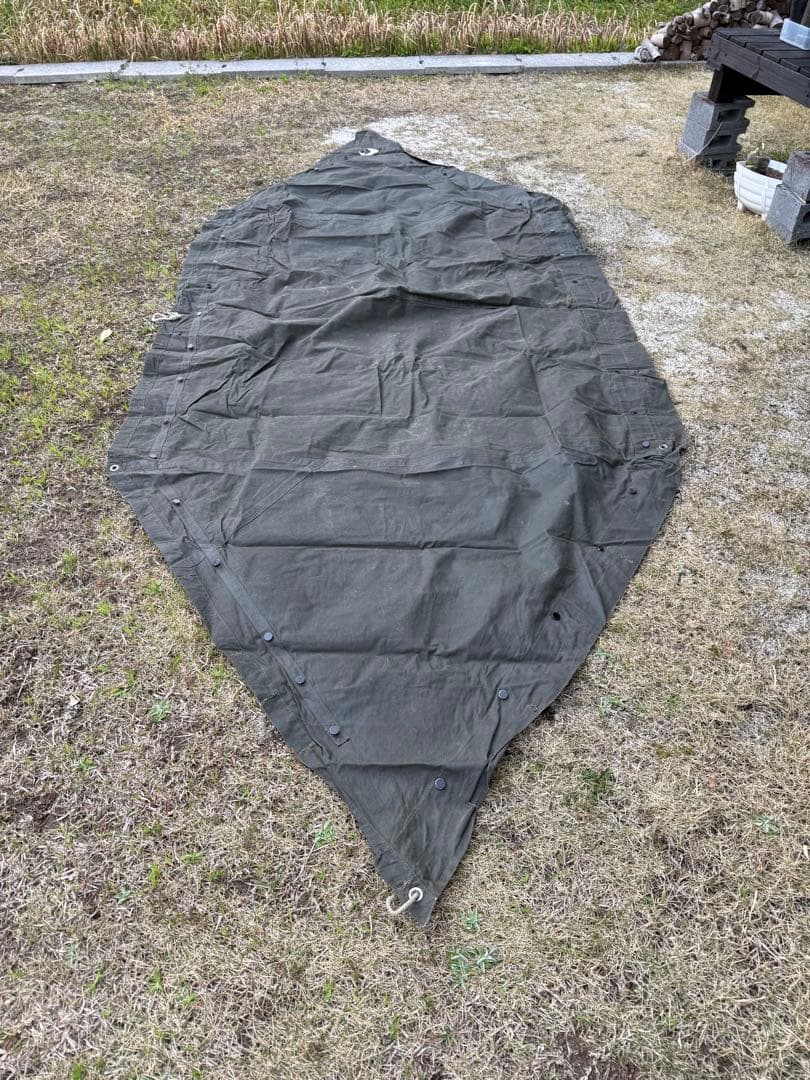 陸上自衛隊個人天幕55式官品昭和58年軍幕OD色 厚手帆布金属ボタンソロキャンプ