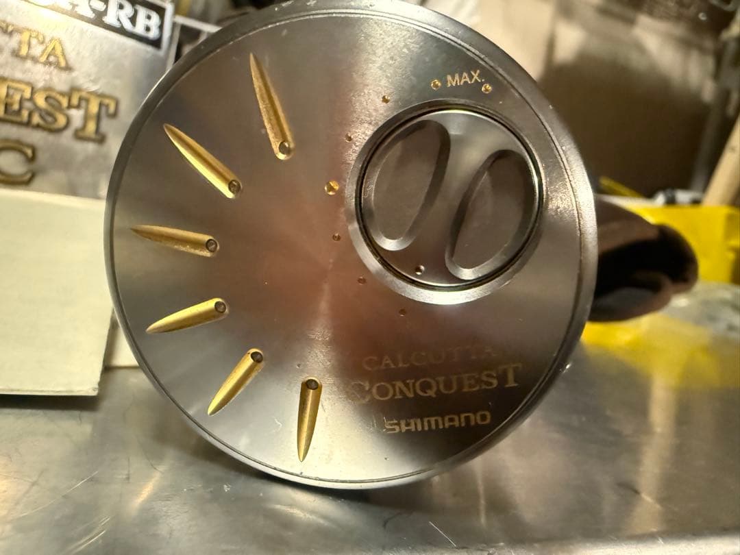 hakunamatata0224様　シマノ カルカッタコンクエスト101DC