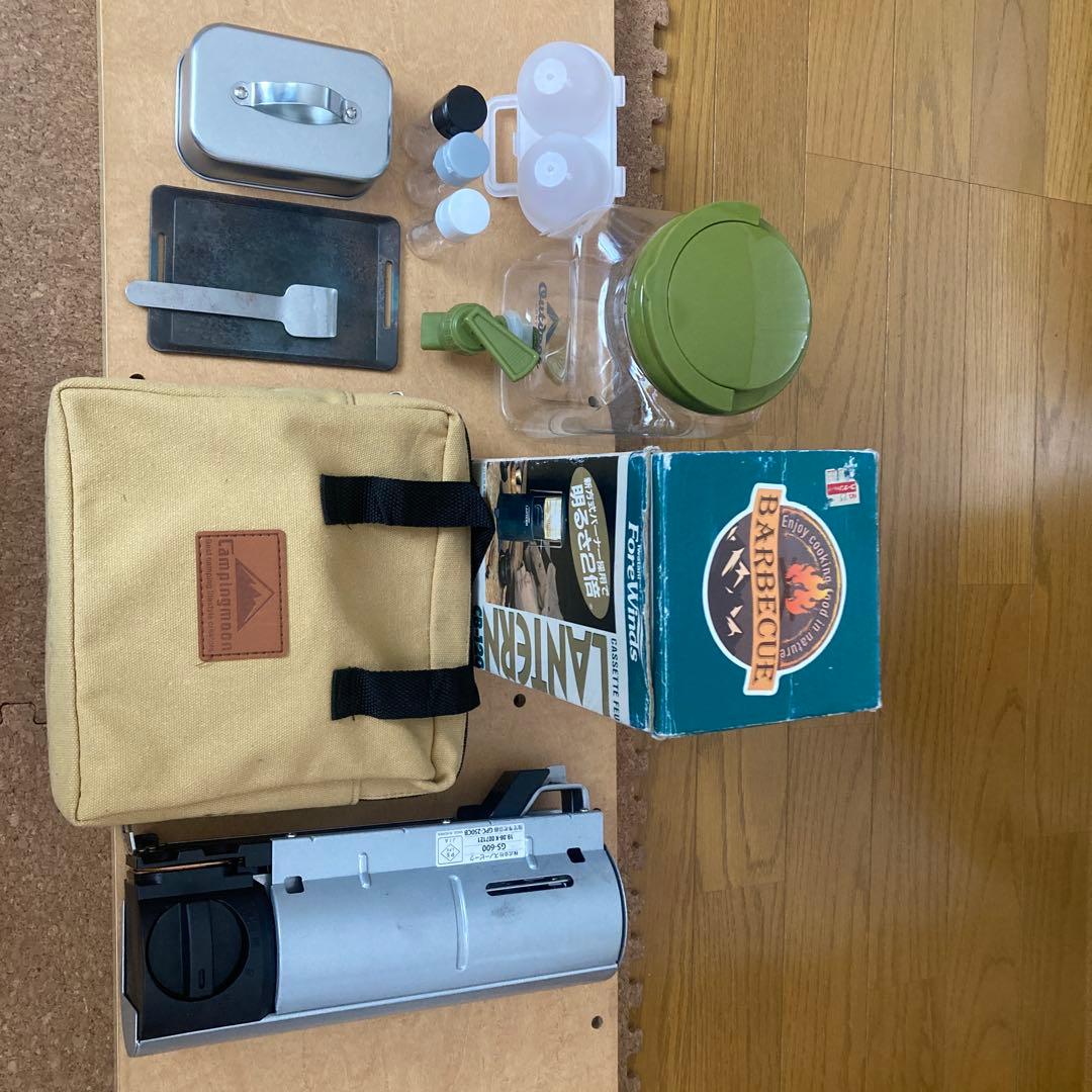 ソロキャン小物スノーピークガスコンロ 焚き火台岩谷ガスランタンセットその他諸々