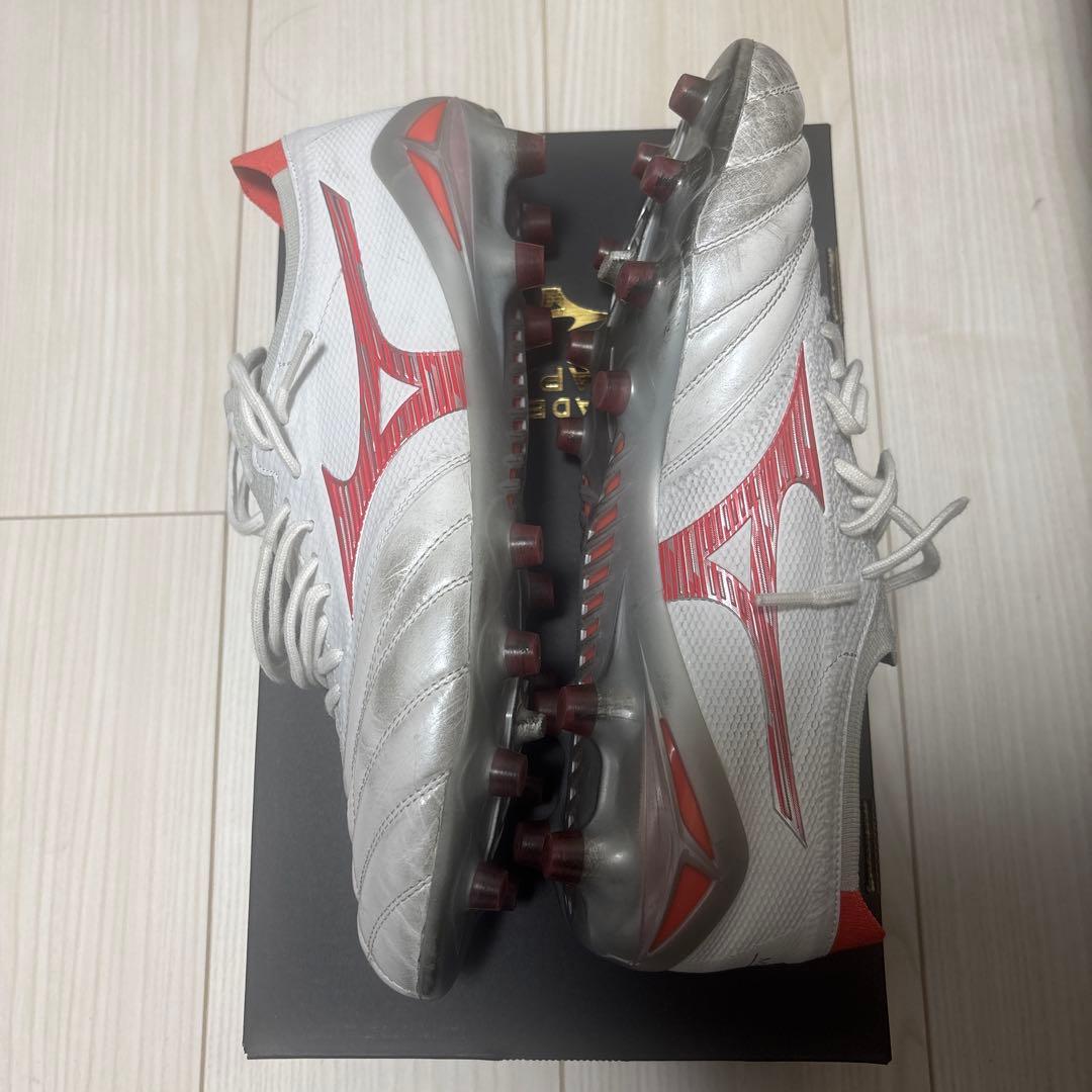 モレリアネオ4β 27.5 限定カラー