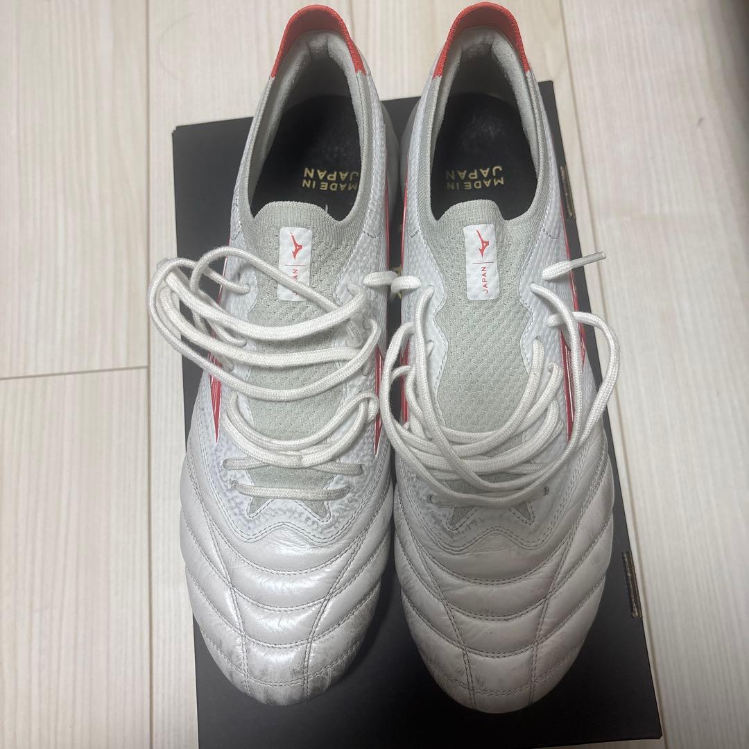 モレリアネオ4β 27.5 限定カラー