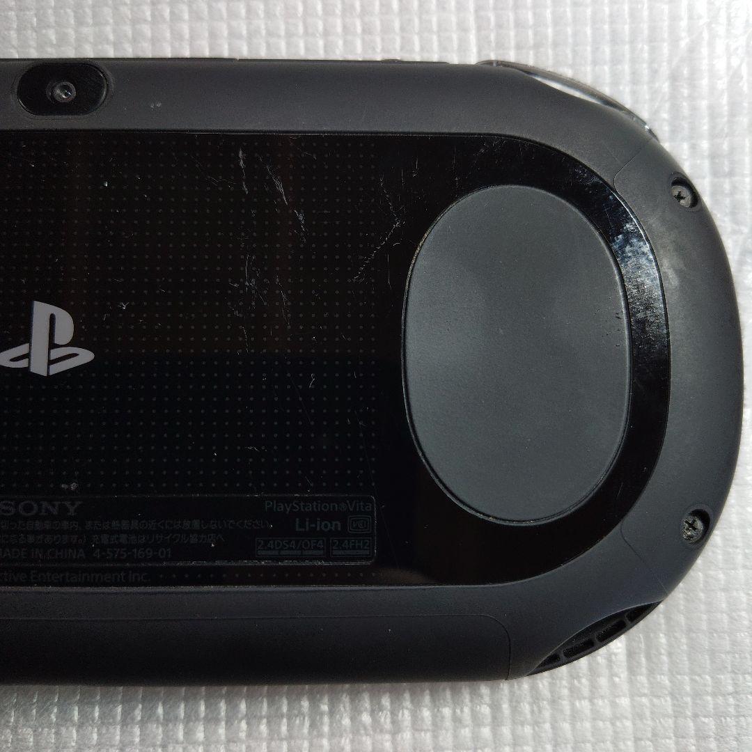 【液晶比較的美品】PlayStationVITA PCH-2000 ブラックB