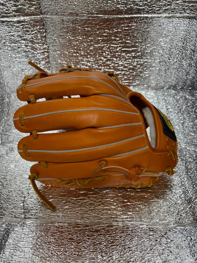 ドナイヤ　硬式グローブ　DJIM 山田哲人　モデル　コユニ仕様