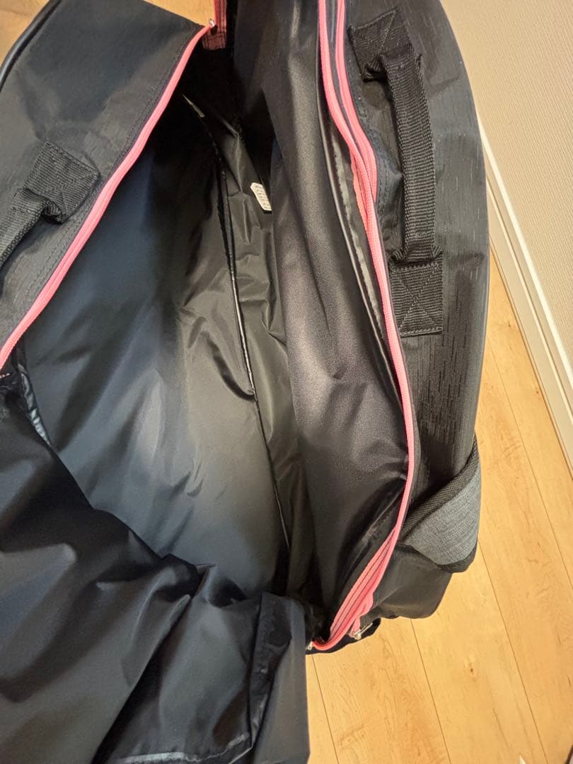 YONEX ラケットバッグ 　BAG2132R　 黒/ライトピンク　美品　6本用