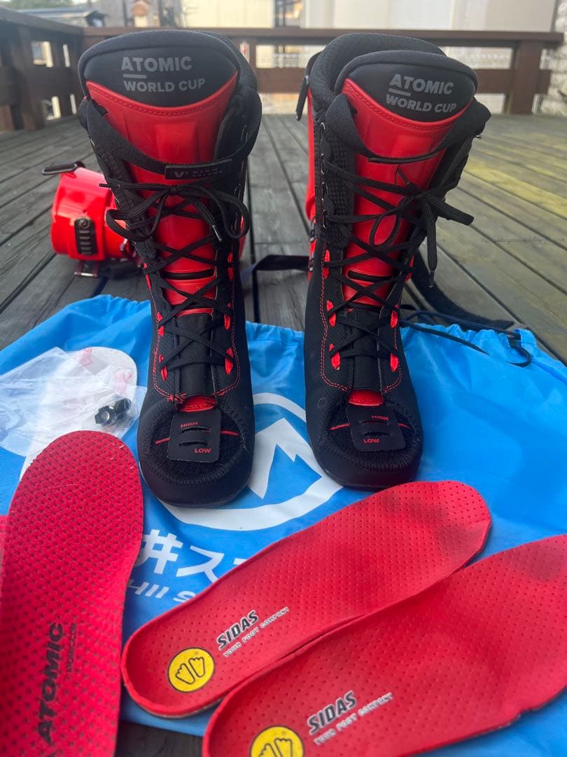 (超美品)アトミックスキーブーツ　STI110 シダスインソール写真13