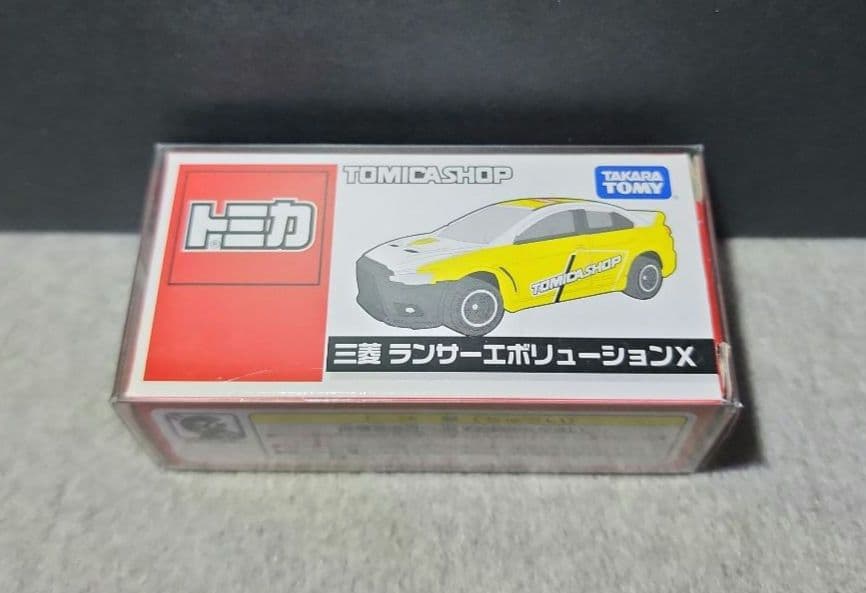 トミカショップトミカ （１０台セット）