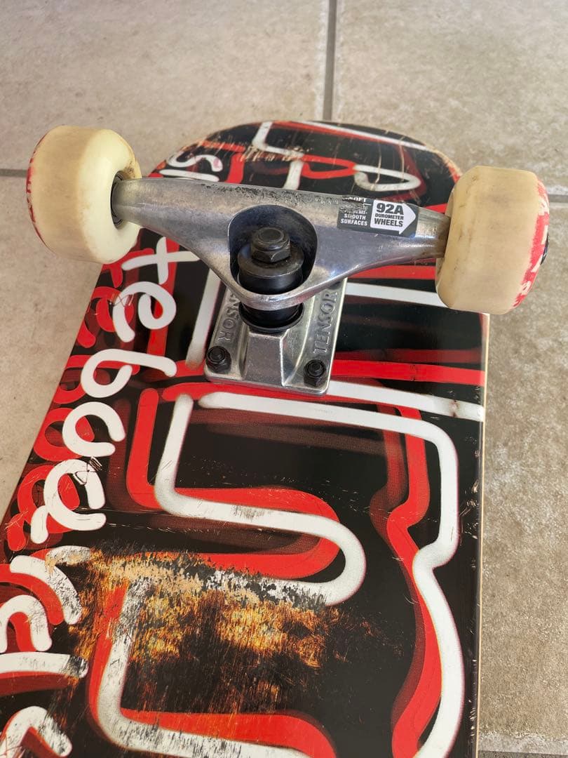 Almost Skateboards スケートボード 52mmウィール　手付