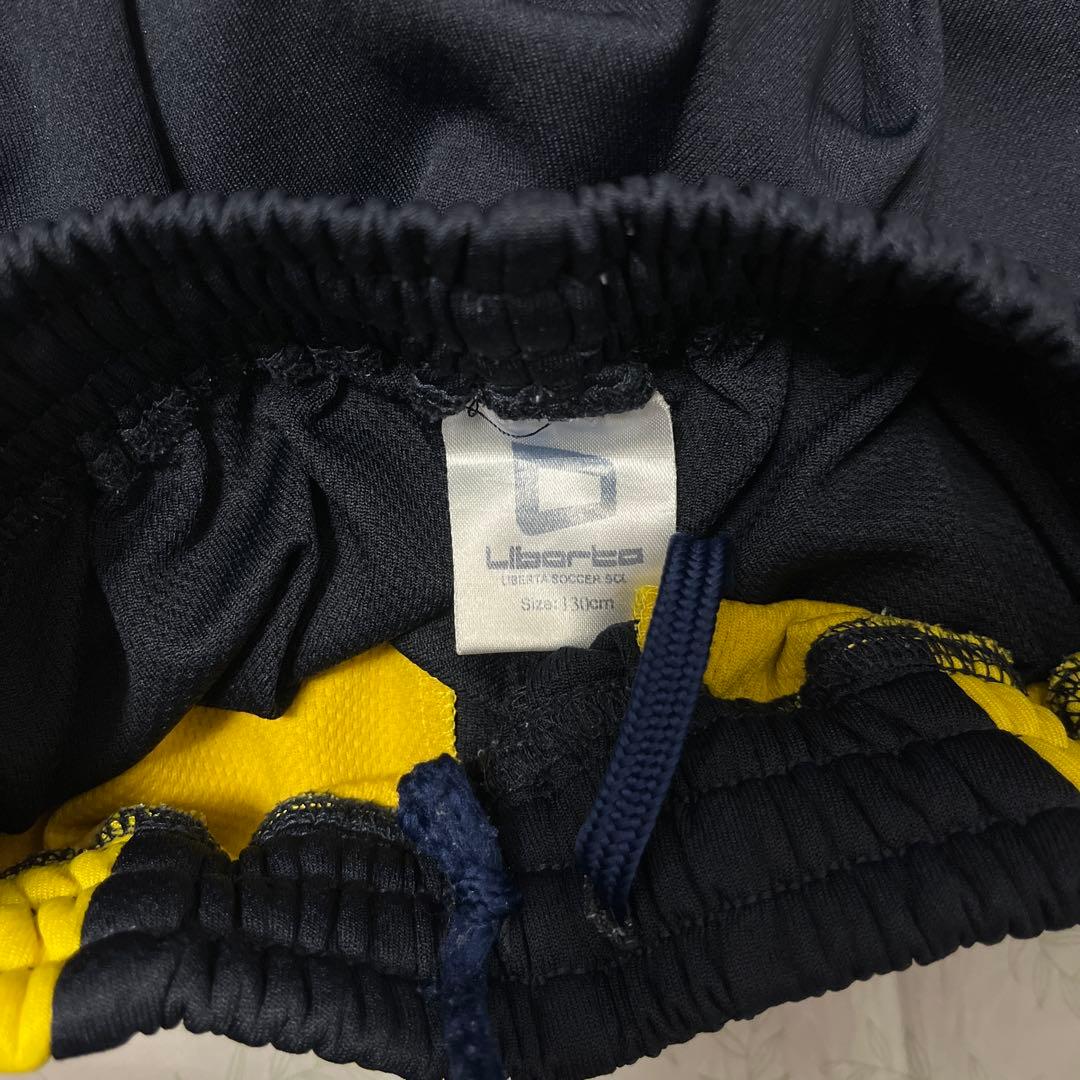 リベルタサッカースクールジャージ上120、下130