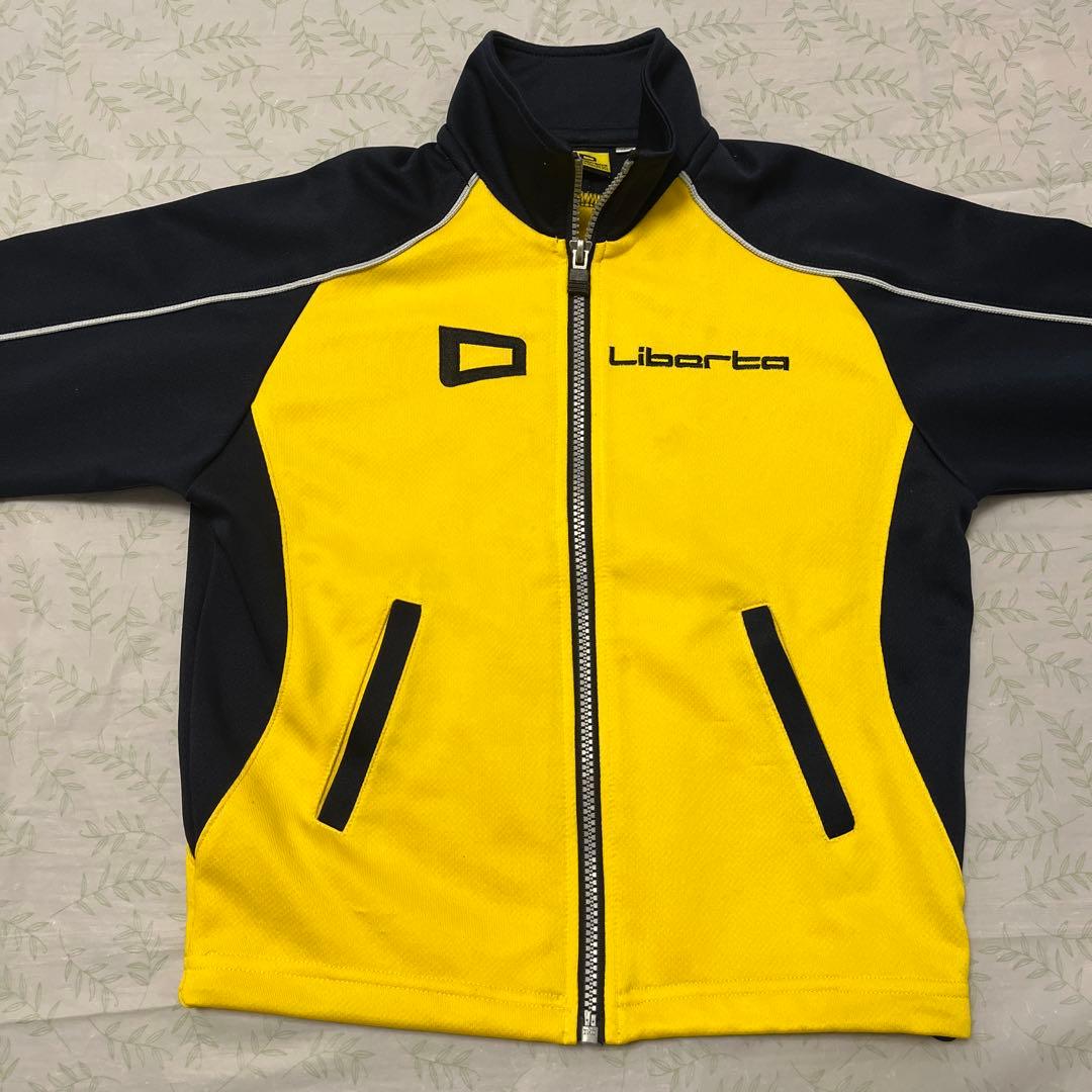 リベルタサッカースクールジャージ上120、下130