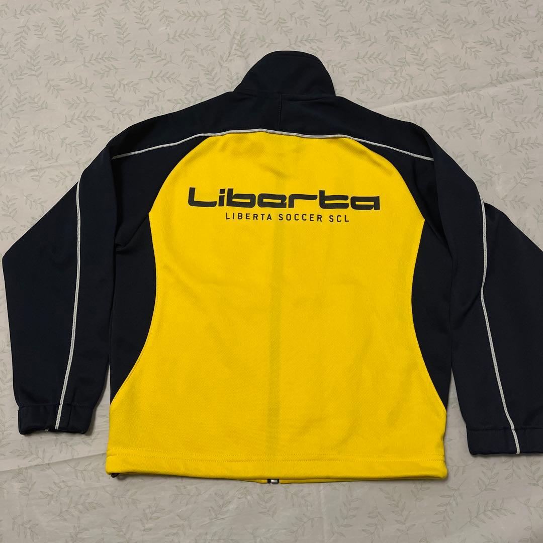 リベルタサッカースクールジャージ上120、下130