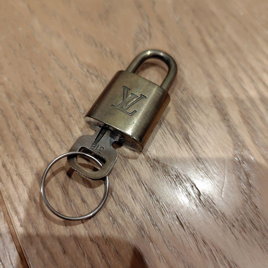 Louis Vuitton モノグラム レザー バッグ