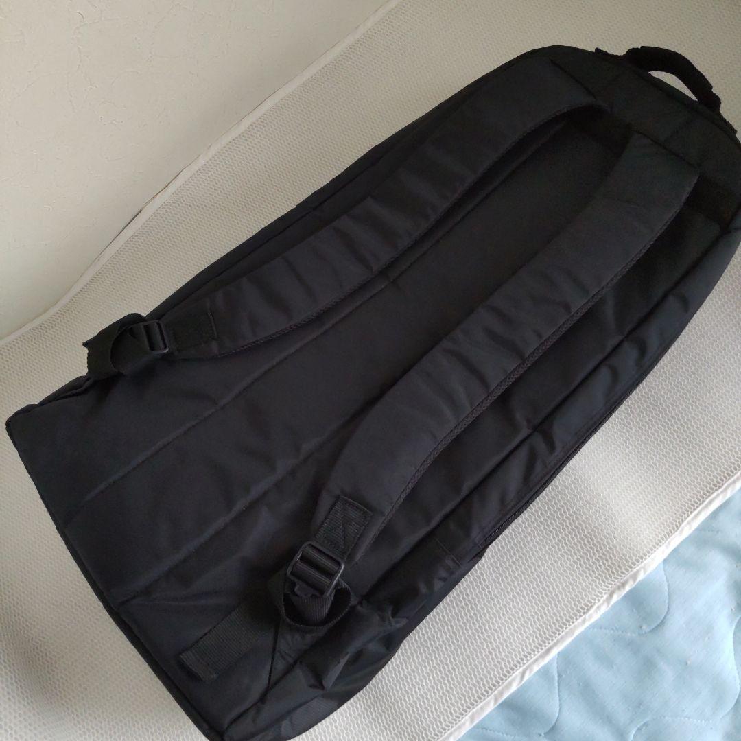 YONEX テニス バトミントン　ラケットリュックバッグ 黒/黄！頻度少目美品！