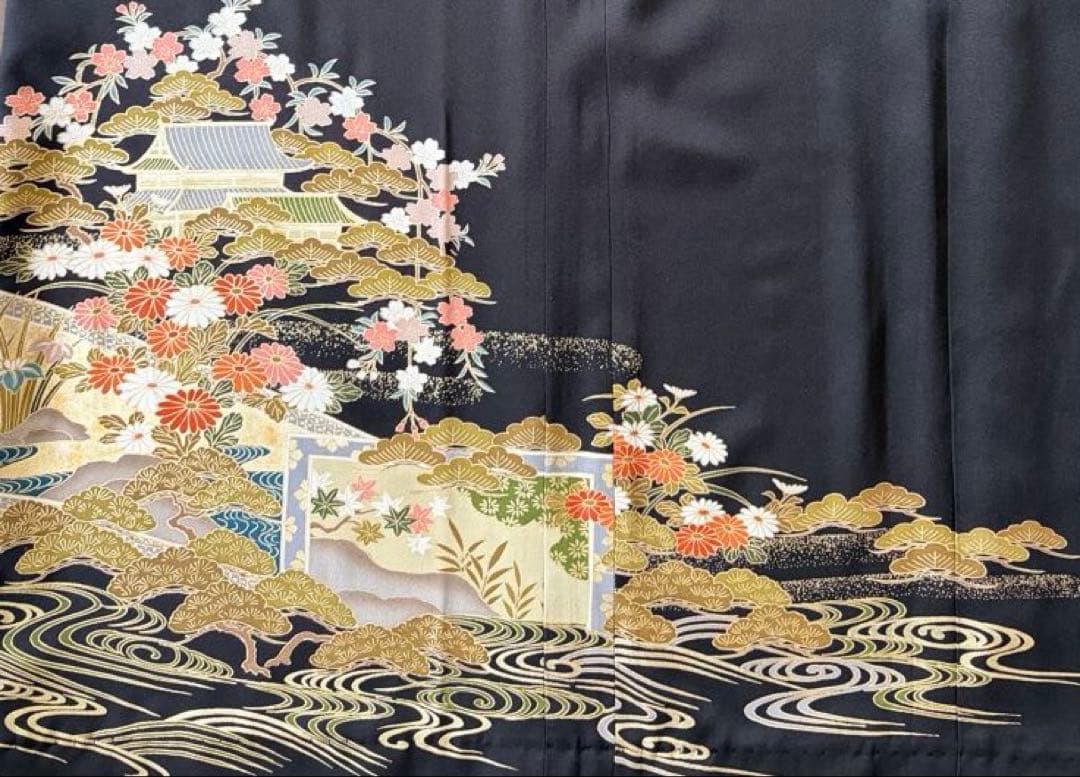 着物リメイク　黒留袖　ロングワンピース　桜　ゴールド