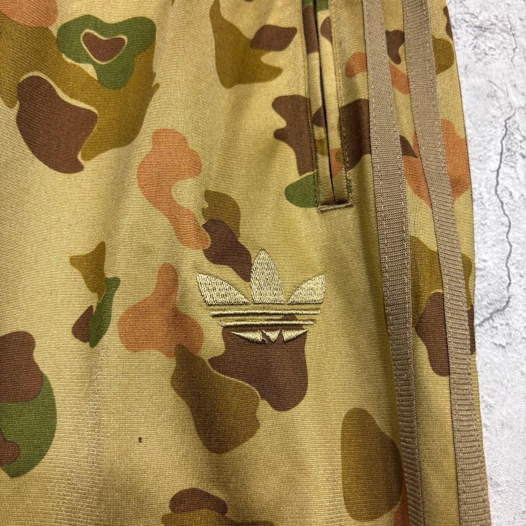 ☆人気　アディダス　トラックパンツ　ジャージ　刺繍ロゴ　カモフラ　L