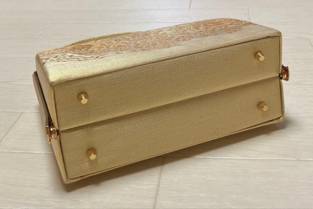 和装バッグ　神田胡蝶　正絹佐賀錦　ゴールド　フォーマル