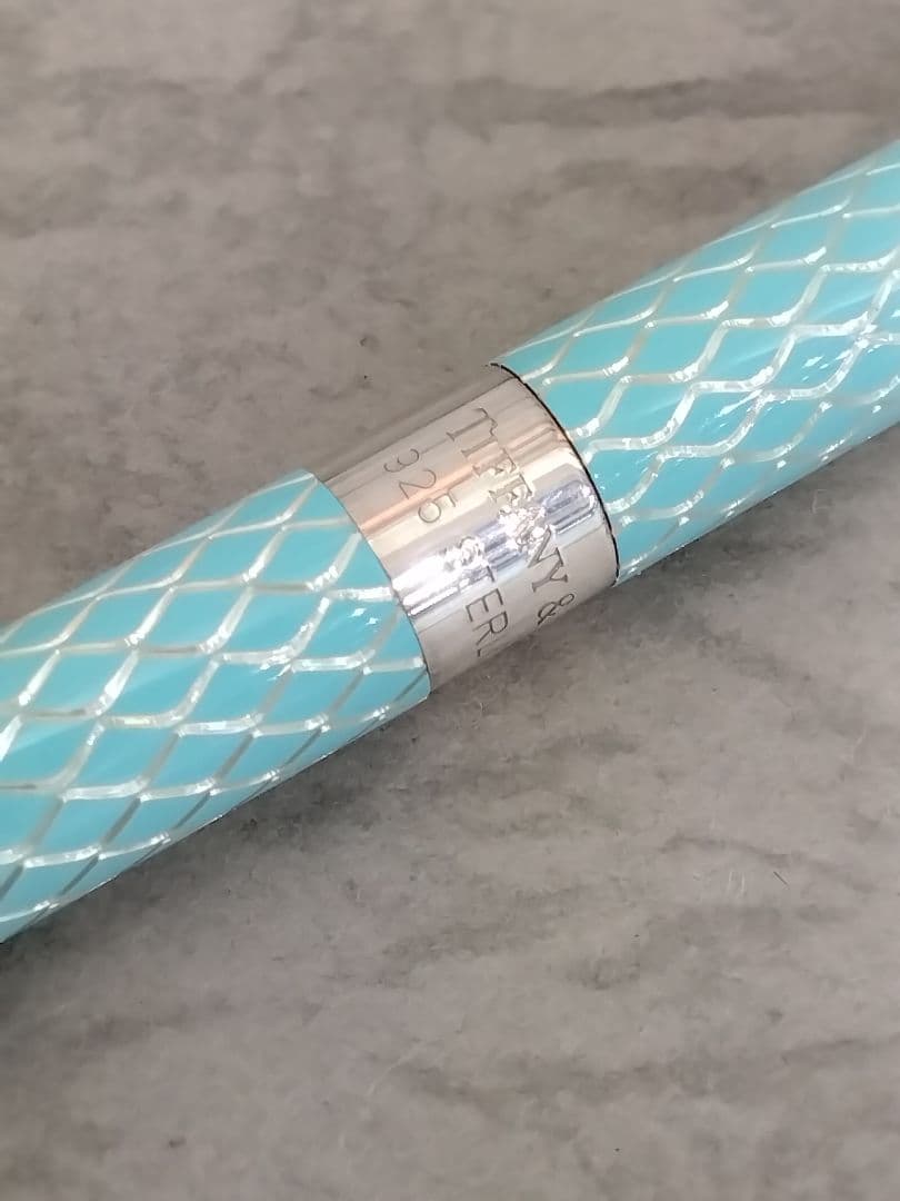 Tiffany & Co　シルバーツイストボールペン　替芯付き　　中古品