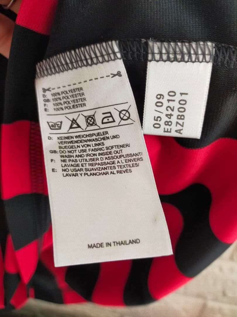 【正規品】マルディーニ　引退モデル　ACミラン　Mサイズ 　激レア　新品未使用