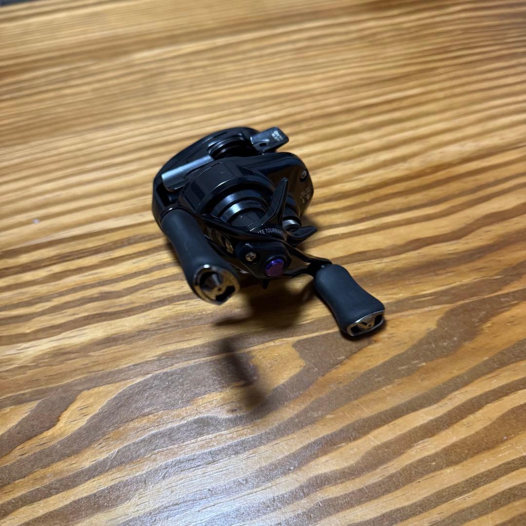 も*ド様 【美品】20 TATULA SV TW タトゥーラ8.1